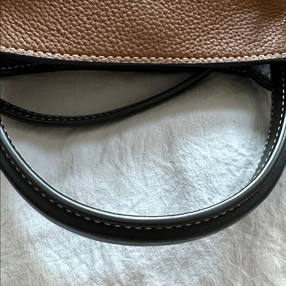 Tory Burch Tan and Black Small Crossbody Bag - Picture 15 of 16